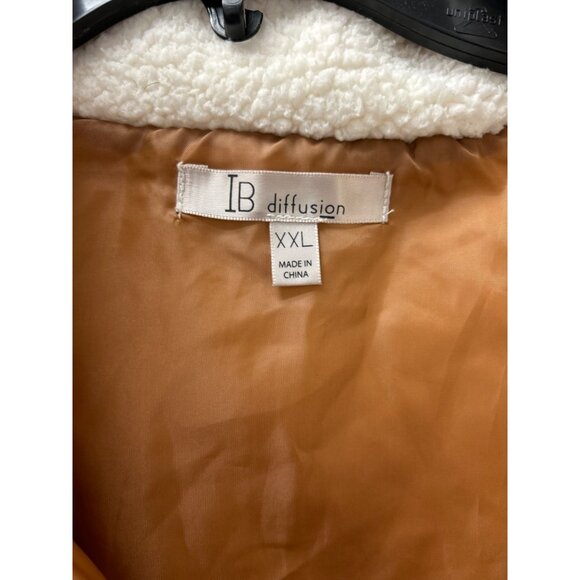 IB Diffusion Womens XXL White Sherpa Fleece Vest With Brown Accents Zipper - Picture 5 of 8